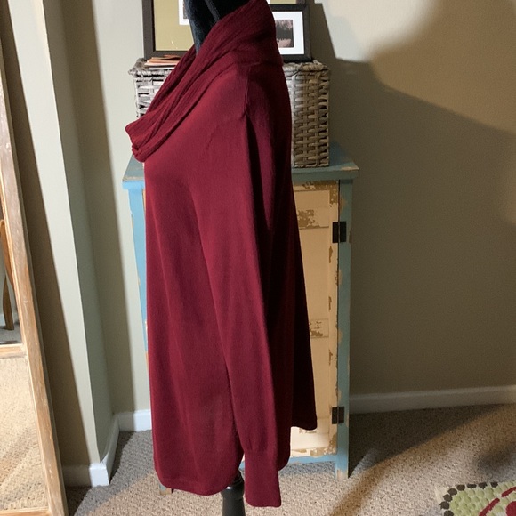 NWOT Cynthia Rowley Cranberry Cowl Neck Sweater. Size L - Picture 3 of 7